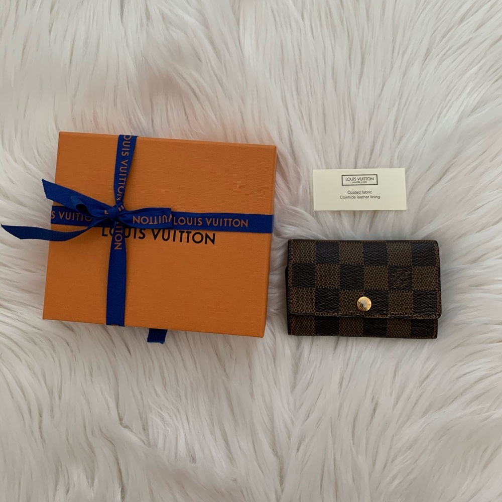 ❌SOLD❌Louis Vuitton key holder